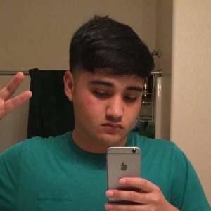 Meet your Posher, Isaac